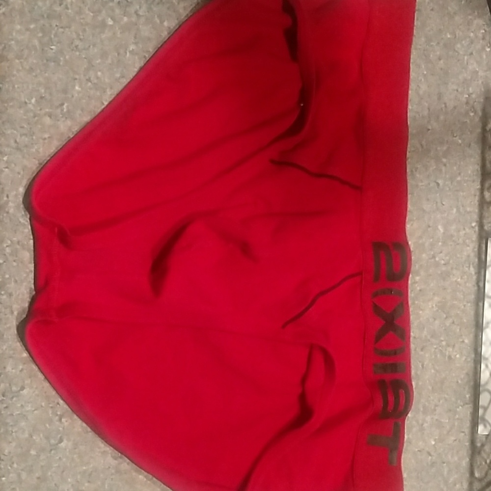 Red 2xist Brief